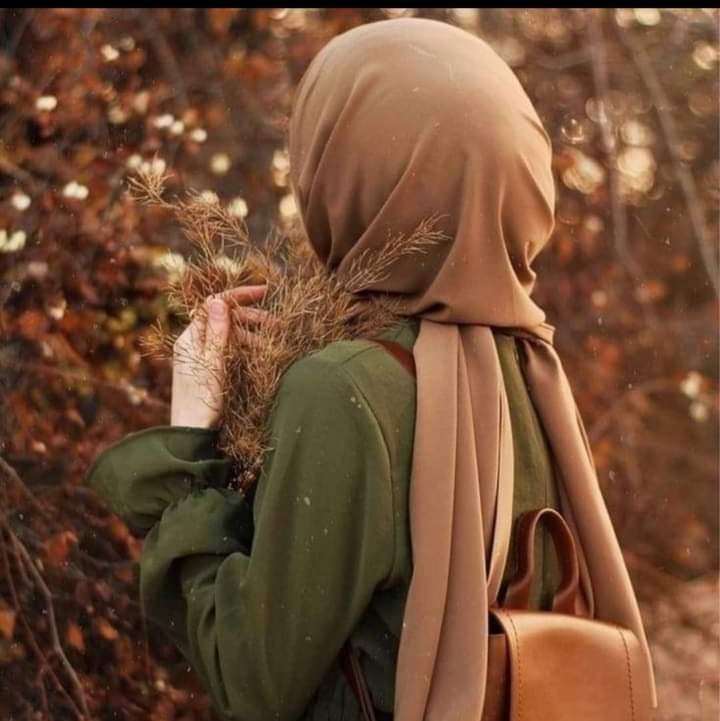 للجنة تواقه
